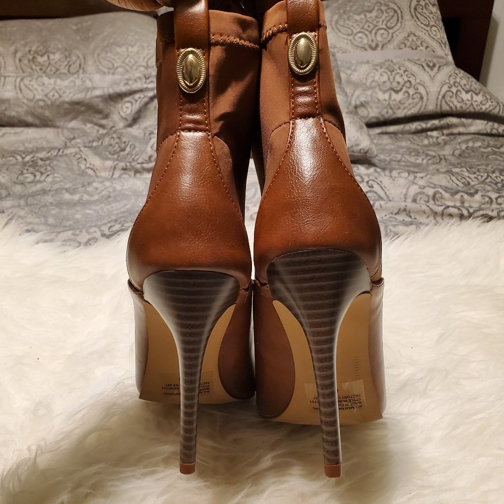 Mid Boots - Picture 4 of 4
